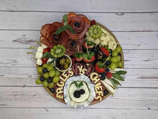 Medium Charcuterie Arrangement
