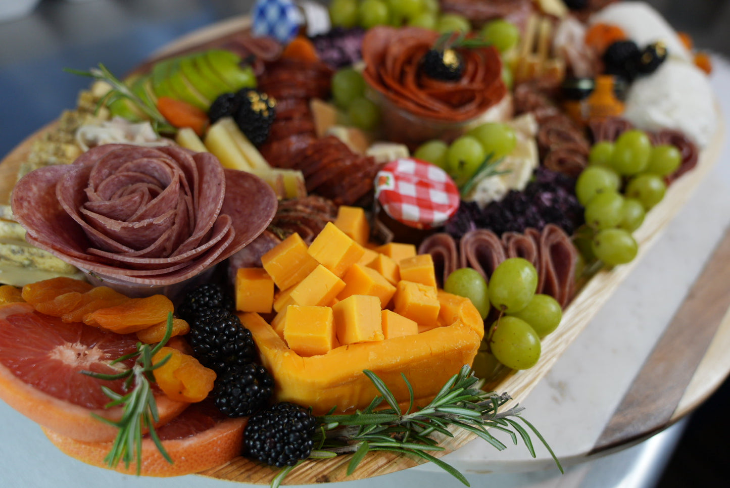 XL Charcuterie Arrangement